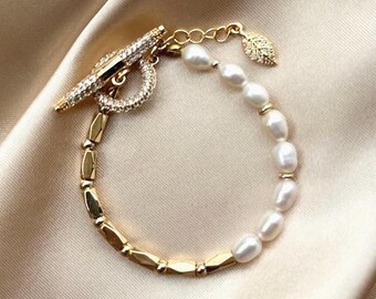 Bracciale con perle d'acqua dolce naturali, gioiello da sposa con perline per lei, placcato oro, eleganza senza tempo, regalo