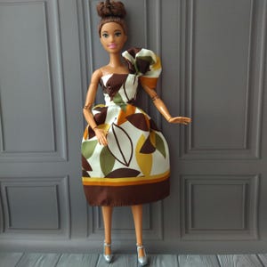 Doll outfit, top and skirt botanical print fit for Fashion dolls 1/6 scale, 11,5-12 inches, 29-32 cm, doll clothes dress