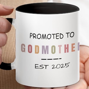 Caneca &quot;Promovida a Madrinha&quot;: Presente Personalizado para Proposta de Madrinha