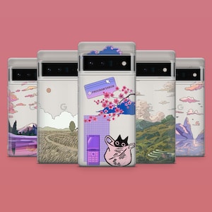 Peut inclure: Cinq coques de téléphone avec des designs différents. Les coques sont toutes blanches avec un contour noir. Les motifs comprennent une chaîne de montagnes, un champ d'herbe, une ville, un chat dans un sac et un motif floral avec le texte "PROGRAM ERROR".