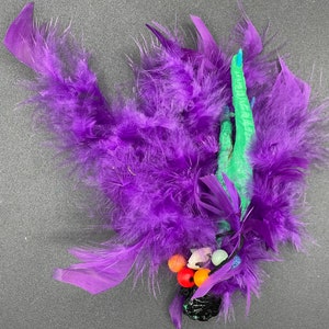 GREEN Chicken Foot ULTIMATE TALISMAN uncharged Good Luck Protection Success  Voodoo Root Work  Santeria Feather Beads Amulet Fast Cash