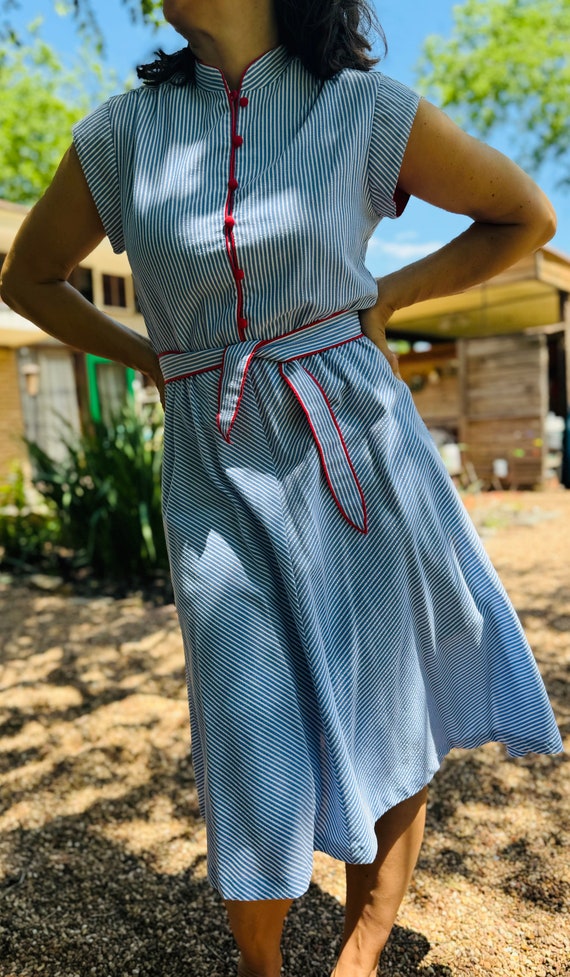 Perfect vintage seersucker summer dress by Mr.Joe - image 9