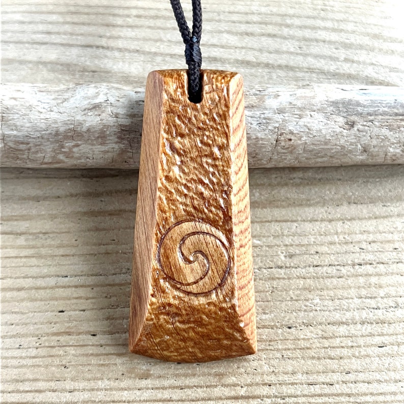 Pomouwood Fokienia Wood Faceted Toki & Koru Wooden Pendant Necklace 65 mm, Handmade Unique Wooden Gifts, Unisex Gifts PM206P image 5
