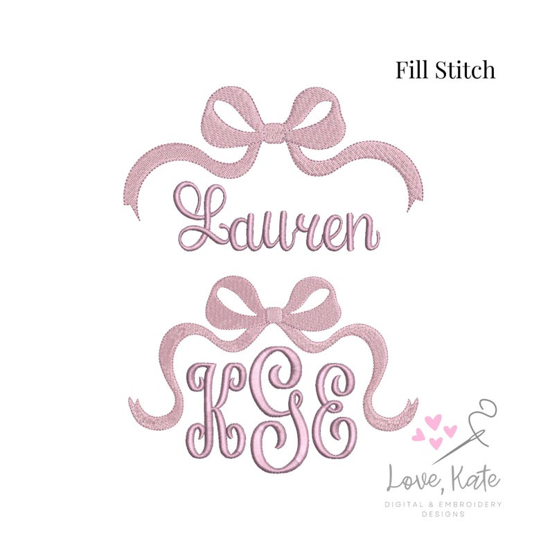 Puede incluir: Dise&ntilde;os bordados en rosa con un lazo y el nombre "Lauren" en cursiva, y las iniciales "KGE". Las palabras "Fill Stitch" est&aacute;n en la parte superior, y el logotipo "Love, Kate" est&aacute; en la parte inferior.
