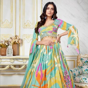 Simple dulhan lehenga online