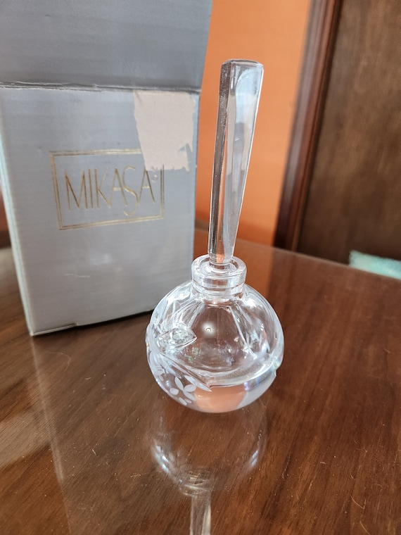 Beautiful Mikasa Crystal Perfume Bottle Etched "We