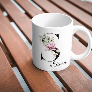 Personalisierte Tasse mit Namen und Buchstabe - Personalisiertes Geschenk für Mama Personalisiert Weihnachtsgeschenk