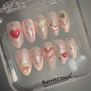 257 &quot;Crush&quot; Sweet Pink Glitter Cat Eye Gold Chrome Cute Kawaii Press on Nails | Custom Hand-painted Nails | Almond Reusable Nails/Fake Nails