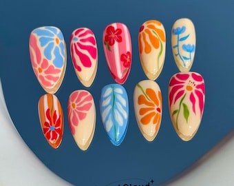 358 "Flower Collection" Press on Nails: zomer, lente, levendig, freestyle, kleurrijke boom, op maat handgeschilderd
