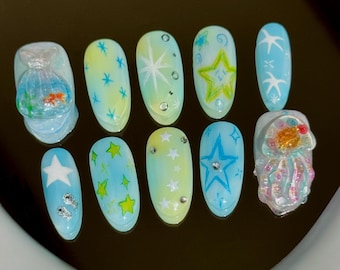 273「クラゲ」プレスオンネイル：かわいい、3D魚、海、ヒトデ、カスタム手描きネイル