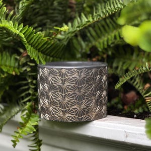 Vintage Style Planter Pot Indoor or outdoor