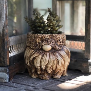 Gnome Planter Pot Gift With Drip Tray