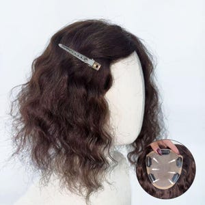 Aplique de cabelo humano cacheado natural, 12x13 cm, base 100% seda virgem, ideal para cabelos ralos.