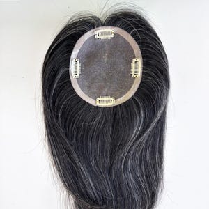 5&quot;*5.5&quot; 60 lace toppers with silver gray color for women thin hair or hair loss,4 clips with natural forehead hairline. Human hair toppers.