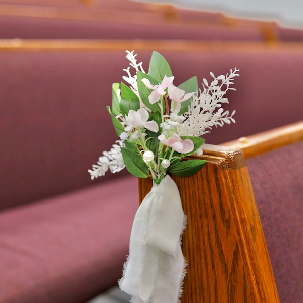 Wedding Pew Flowers, Ceremony Chair Swag, Aisle Swag Flowers Decor, Chair Aisle Silk Flowers, Handmade Wedding Decor, Church Aisle Marker