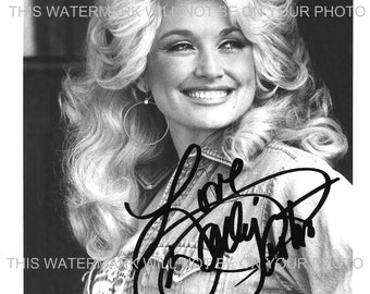 DOLLY PARTON Beaufiful Young Smile signed autograph autographed 8x10 reprint promo photo Legendary Country Music Performer