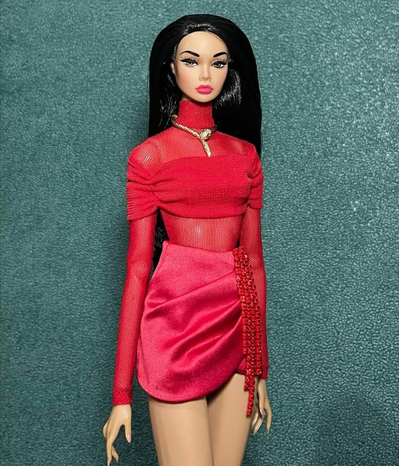 nuface/fashion Royalty red set, integrity toys fashion image 2