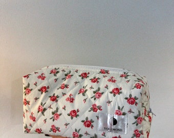 Vollmond Cosmetic Bag - White Roses n Floral