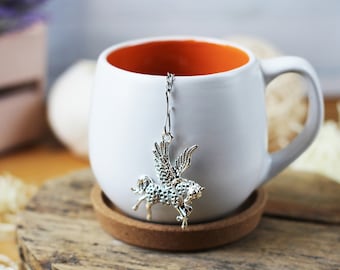 Pegasus tea infuser for loose leaf tea, Tea Maker with fantasy creature charm, Tea Steeper fantasy animals Herbal tea lover gift