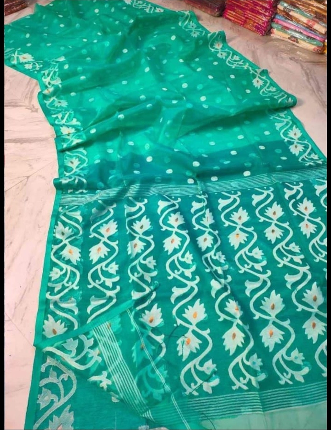 Ivory Handspun and Handwoven Muslin Jamdani Saree main image 0