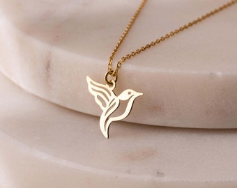 14K Gold Hummingbird Necklace, Hummingbird Gifts for Her, Tiny Hummingbird Pendant, Hummingbird Charm Necklace for Women, Everyday Necklace