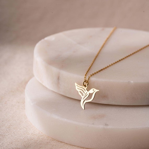 14K Gold Hummingbird Necklace, Hummingbird Gifts for Her, Tiny Hummingbird Pendant, Hummingbird Charm Necklace for Women, Everyday Necklace