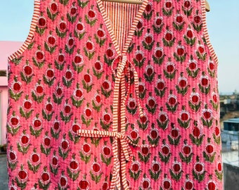 Vintage handgefertigte florale gesteppte Patchworkjacke • Frauen Winter Sommer kurze Jacke • Boho Jacke, Frühlingsjacke, Kimonojacke, Geschenk für Sie