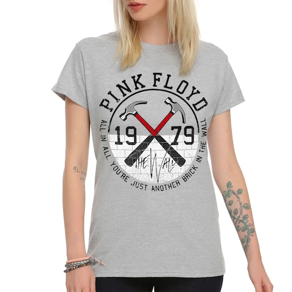 Pink Floyd the Wall 1979 T-shirt, Men's and Women's Sizes Pink Floyd the Wall 1979 T-shirt, Men's and Women's Sizes