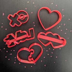 Valentine&#39;s day cookie cutter set