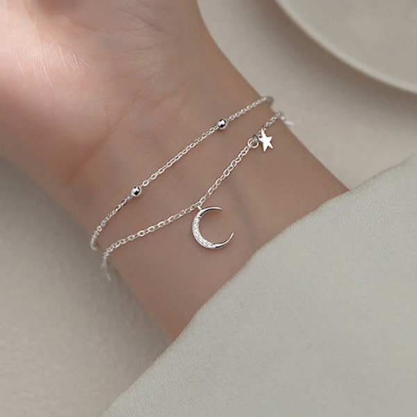 Crescent Moon and stars Layering Bracelet, Moon Bracelet, Dainty Bracelet, Celestial Jewellery, Sterling Silver Bracelet