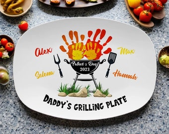 Custom Handprint Daddy Grill Platter, Daddy's Grilling Plate for Father's Day, Grilling Plate Papa With Kids Names, Papa Platter Gifts