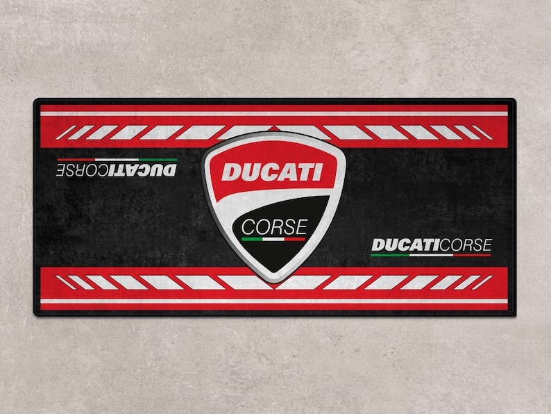 Designed Pit Mat for Ducati Corse Motorcycle, Personalized Rug Motorcycle Floor Bottom Pit Mat, Lover & Fanatic And For Man Woman Gift imagem 3