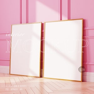 Duo Feminine Rammodell, Två Minimalistiska Inredningsrammodell, 5x7-förhållande, Träram på Rosa Väggpanel, Blush Vertikal Rammodell