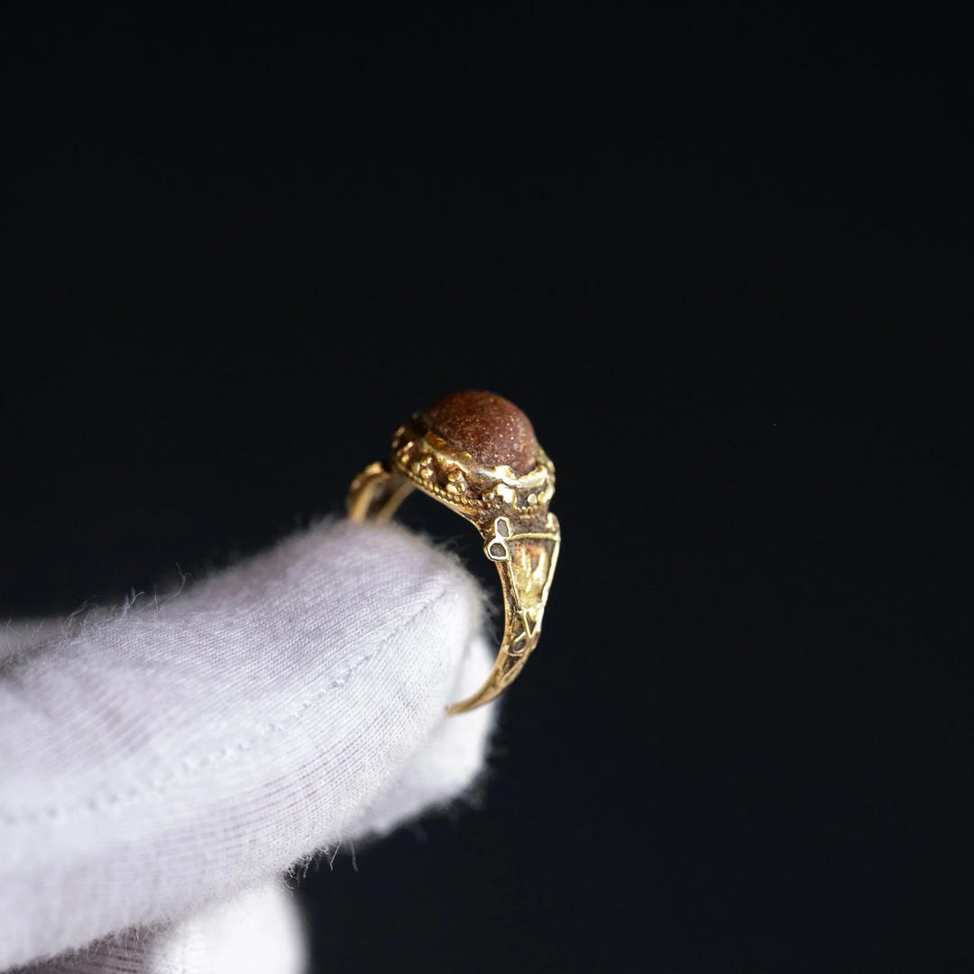 Roman Gold Ring 'basil' (5th-7th C. AD) EU 56/US 7.75 - Etsy UK