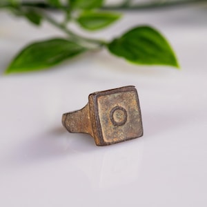 Late Roman Bronze Ring with Enamelled Square Bezel - “Tetricus” (3rd–4th Century AD) – EU 45 / US 3.25
