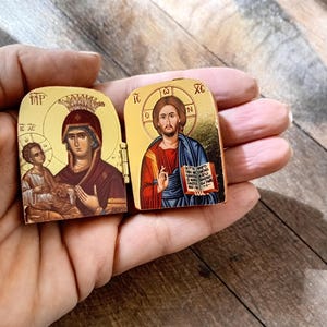 Mini diptych Orthodox icon, Virgin Mary and Jesus bedside table miniature icon, Theotokos and Christ Christian religious travel size gift