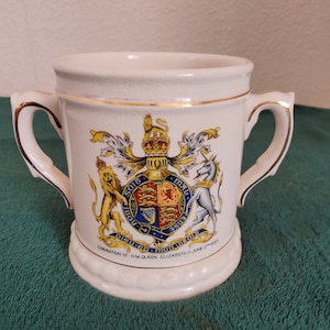 Queen Elizabeth 11 Coronation  2 Handled Loving Cup made by Brentleigh potteries Staffordshire.