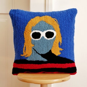 Kurt Cobain Pillow Case 40x40, Loop Pile Tufted, Hand Tufted Pillow Cover image 3