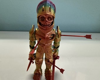 Skeleton Knight Toy: Articulating Dragon Slayer Desk Decor