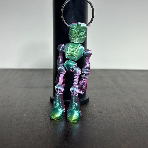 Robot Keychain, 3D Robot, 3D printed keychain, 3D printed keyrings, 3D printed robot, Keychain for backpacks, keychain for keys, 3D printing