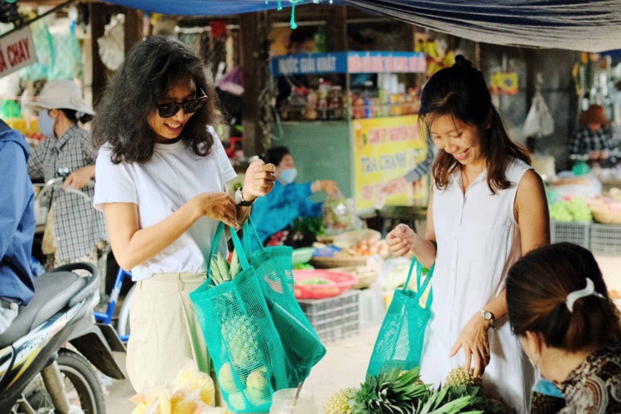 Vietnamese Eco Plastic Shopping Bag Made From Fish Mesh Beach Bag