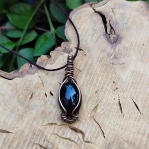 kleiner schwarzer Achat Anhänger, schwarzer Onyx Kristall Halskette für Schutz