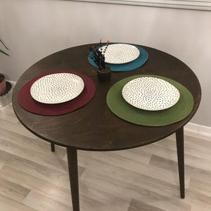 Round Dining Table, Modern Circle Dark Walnut Dinning Table As Kitchen Furniture, 2 3 4 Seat Breakfast Table for Dining Room