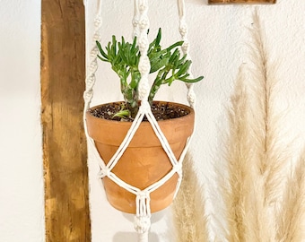 Porte plante ou suspension pour plante en macramé pour décoration intérieure style bohème corde de coton naturel