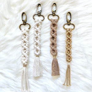 Customizable key ring or &quot;cross&quot; macrame bag charm in natural or gold cotton rope