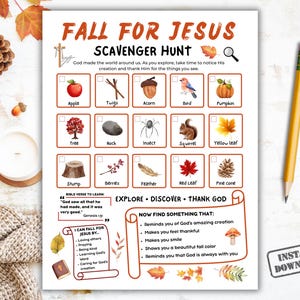 Può includere: Una scheda di attività per la caccia al tesoro Fall for Jesus con una griglia di quindici oggetti da trovare, tra cui una mela, ramoscelli, ghianda, uccello, zucca, albero, roccia, insetto, scoiattolo, foglia gialla, ceppo e bacche.
