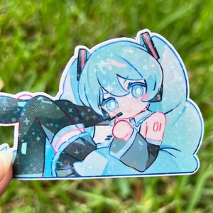 Bonita pegatina holográfica de estrella Chibi con la canción Hatsune Miku / Vocaloid / Matryoshka, El mundo está en guerra + Resistente al agua, resistente a la intemperie