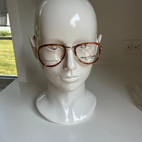 Tortoise Shell Gloria Vanderbilt Frames - 50-20-1… - image 9