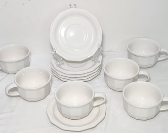 Mid Century Pfaltzgraff Heritage White Cup and Saucer Set of 6 Vintage Dinnerware(INVCrt C75 #1)