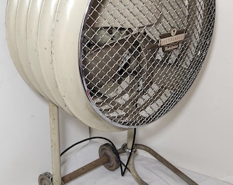 Vintage Westinghouse Mobilaire Industrial Floor Fan Model 16MA2  (invgrg)